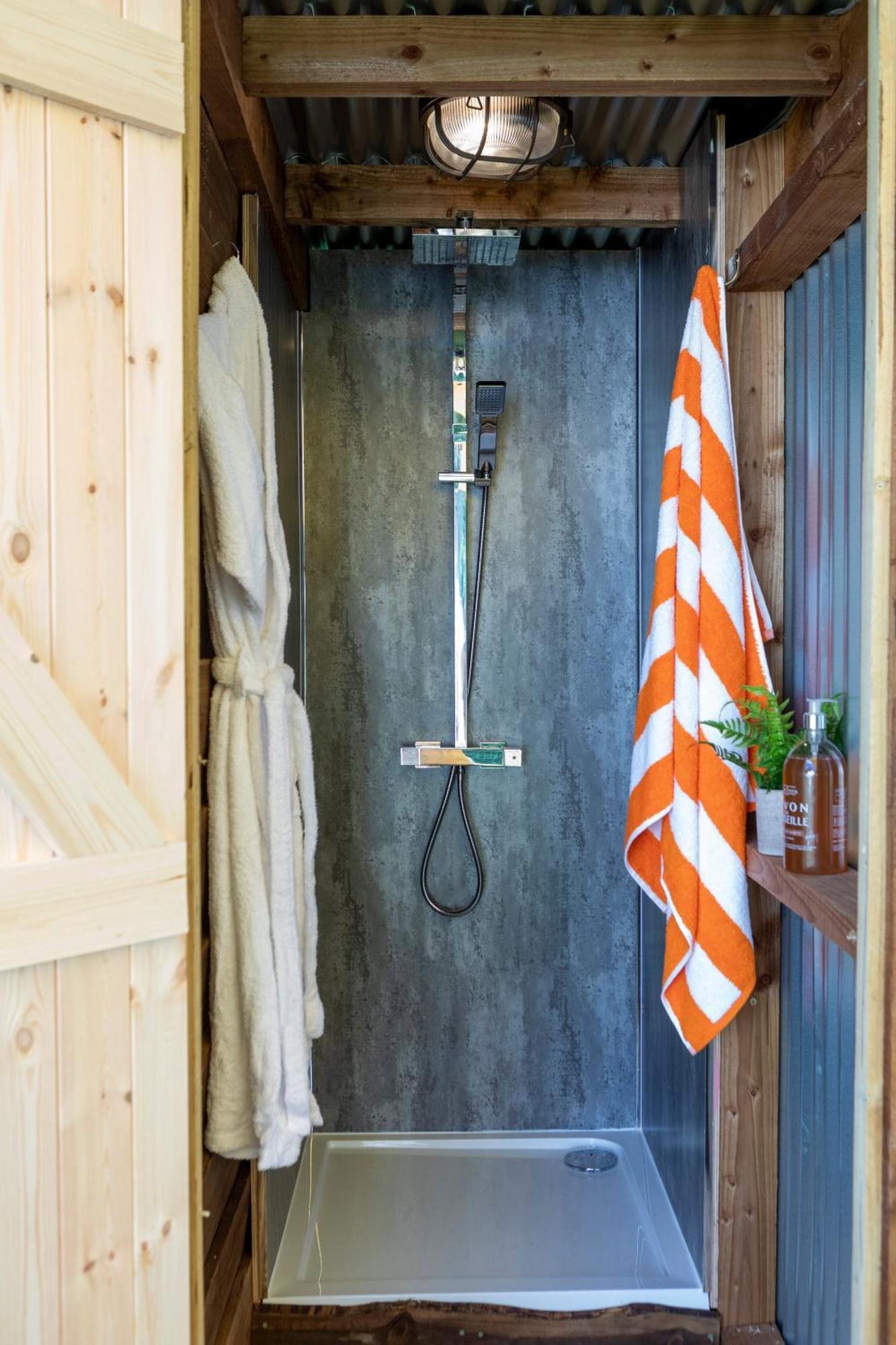 Stargazer Glamping Uk The Mahal 8 People Otel Ross-on-Wye Dış mekan fotoğraf